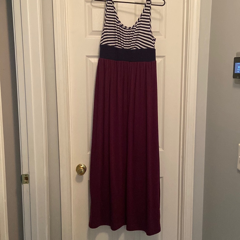 Mossimo Supply Co Women’s M Maxi Dress